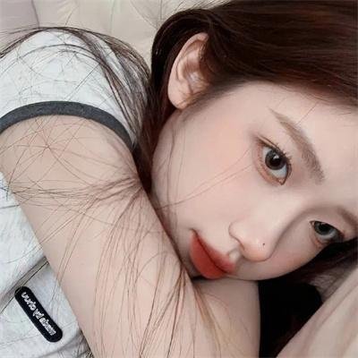 女导与强盗